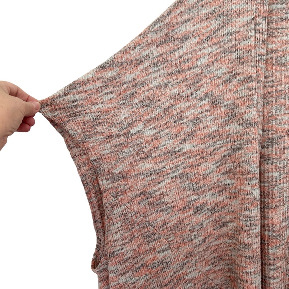 Maurices short sleeve open front top oversized Size L/XL - Picture 4 of 9